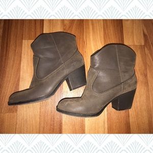 Rocket Dog Western Style Ankle Boots